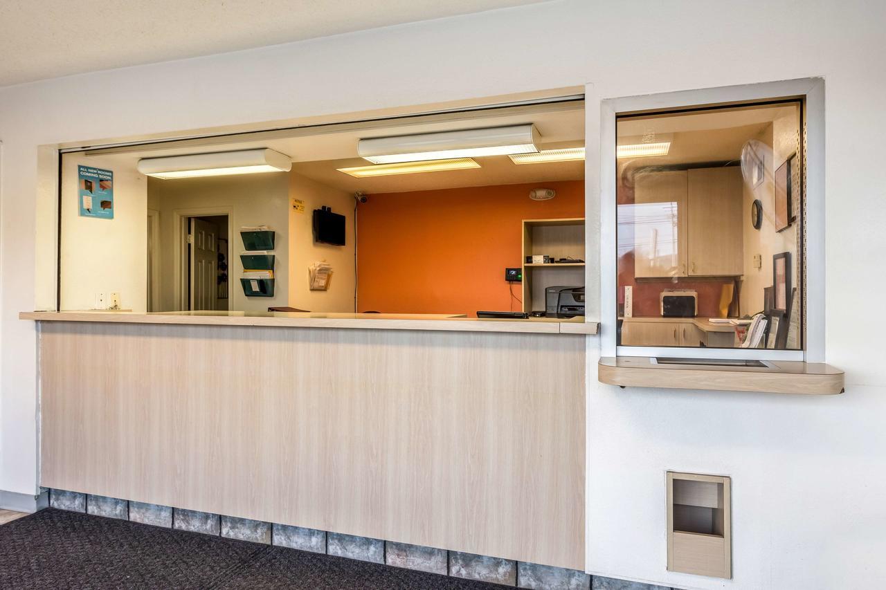 Motel 6 Chattanooga East Bagian luar foto