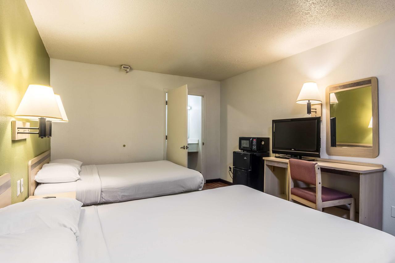 Motel 6 Chattanooga East Bagian luar foto