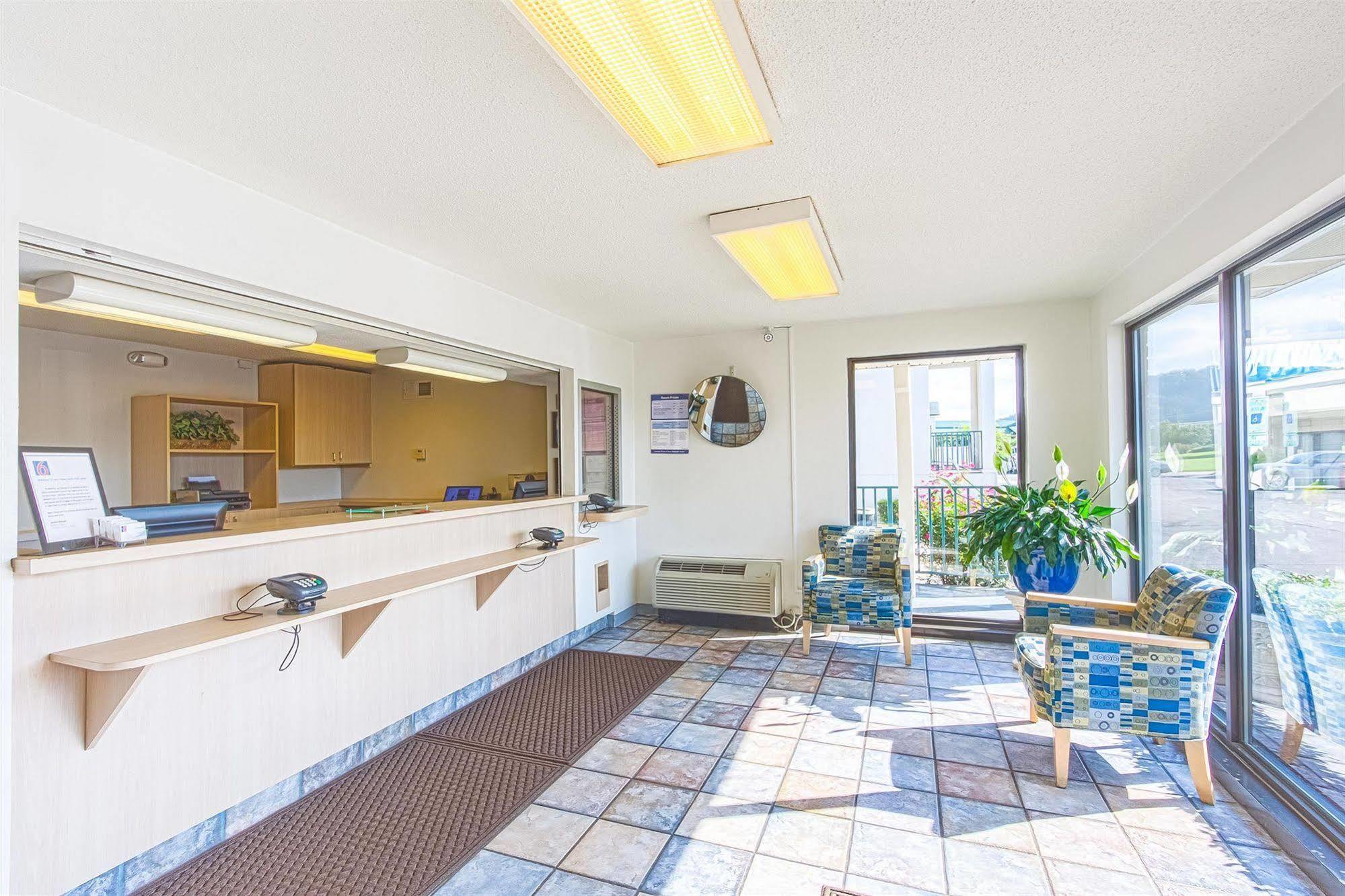 Motel 6 Chattanooga East Bagian luar foto