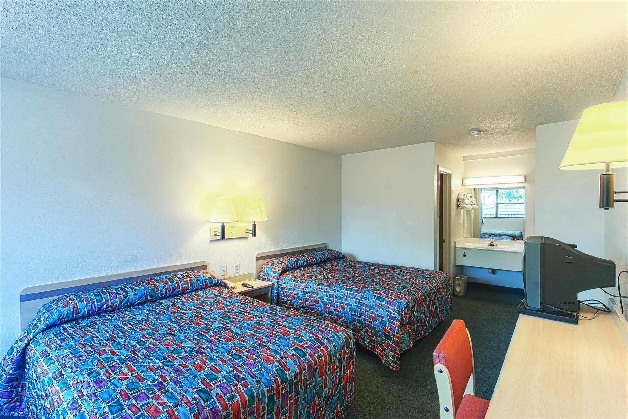 Motel 6 Chattanooga East Bagian luar foto