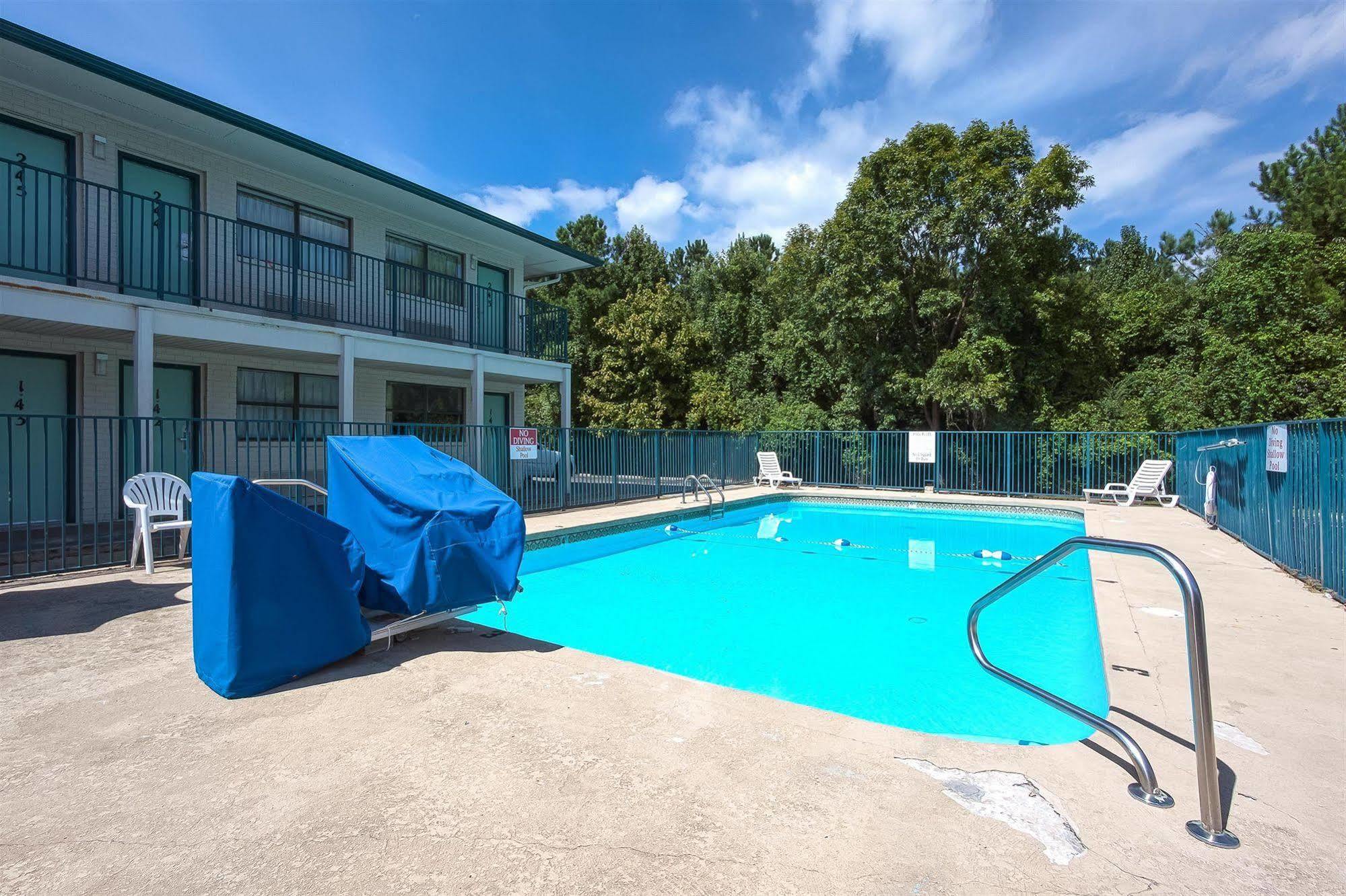 Motel 6 Chattanooga East Bagian luar foto