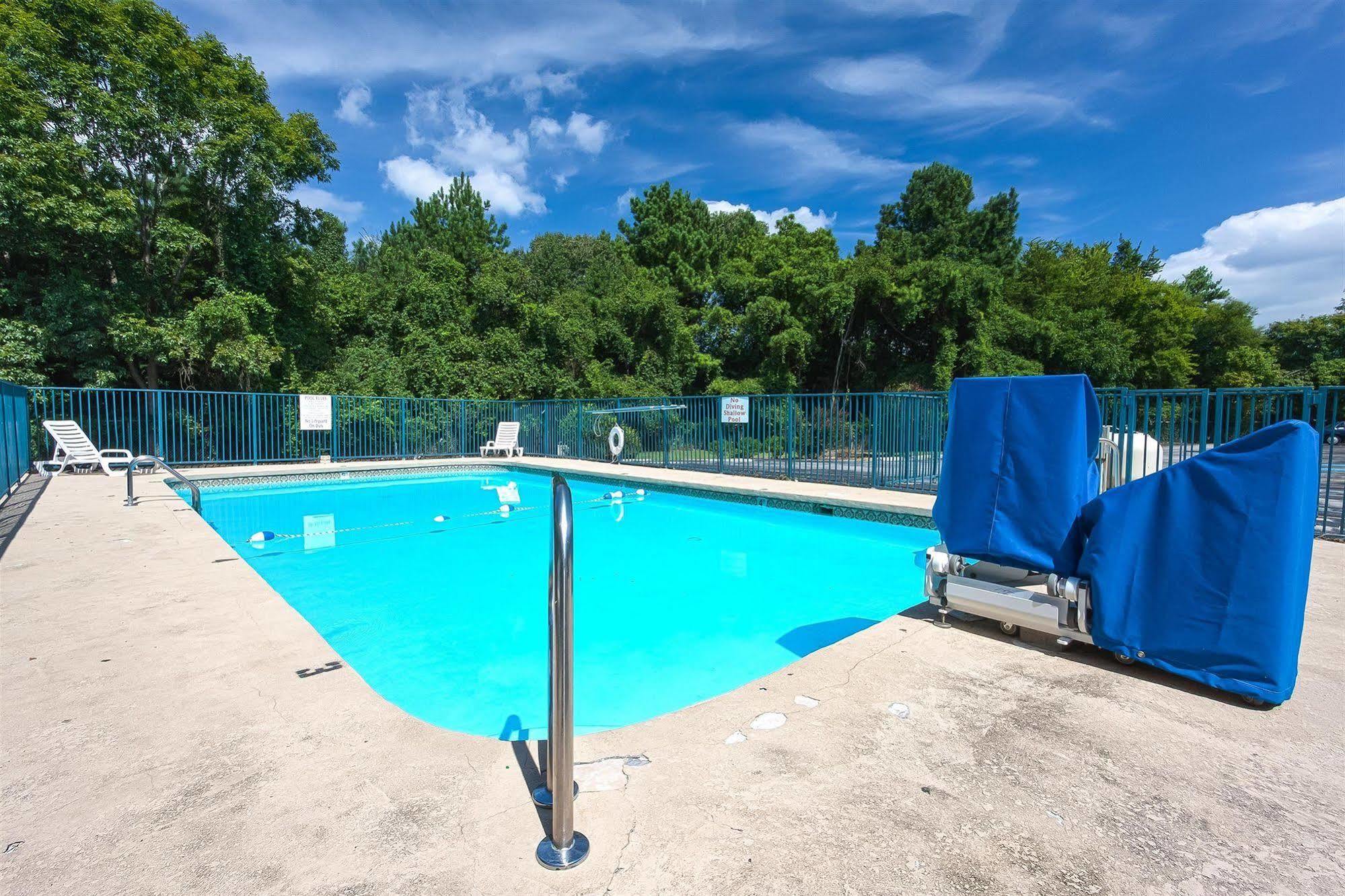 Motel 6 Chattanooga East Bagian luar foto